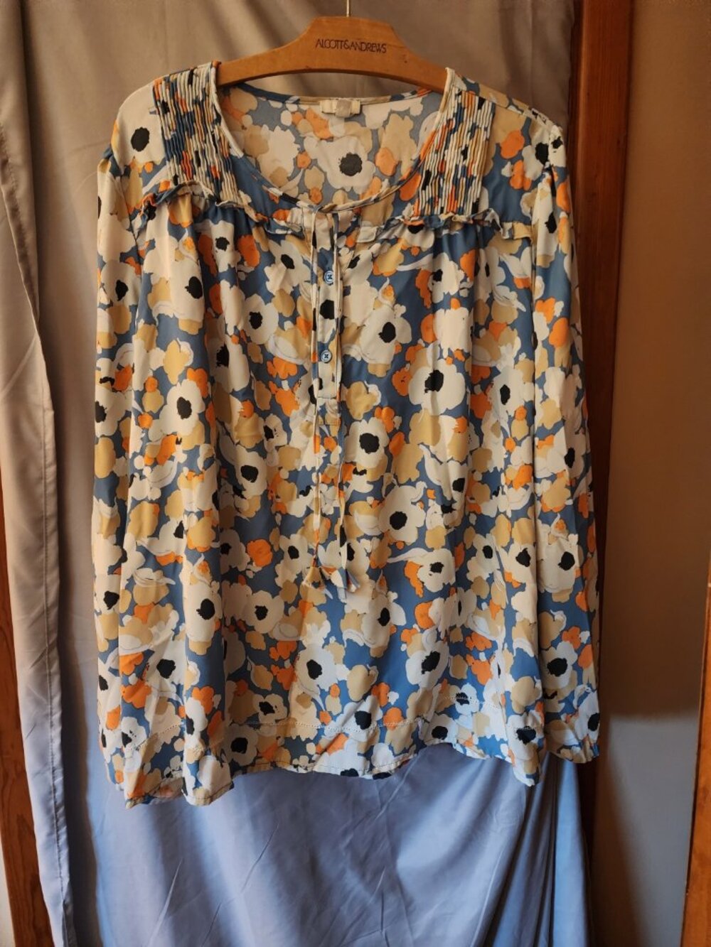 Joie Large Floral Blouse Blue Orange Long Sleeve Pleated Tie Neck Boho